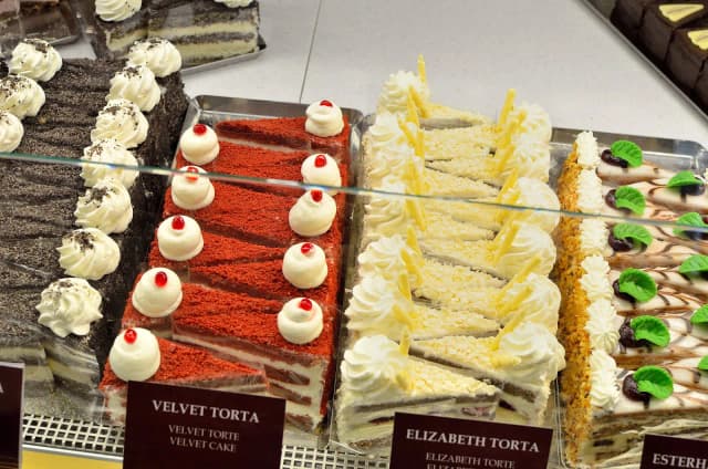 Gdzie zjeść w Bratysławie? Odkryj najlepsze lokalne smaki Gdzie zjeść w Bratysławie? Odkryj najlepsze lokalne smaki