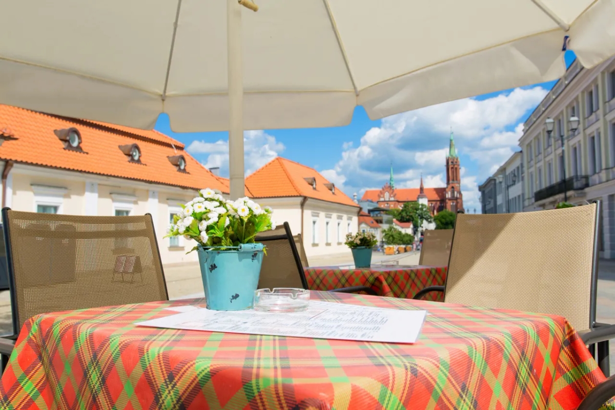 Gdzie zjeść w Białymstoku? Odkryj najlepsze restauracje i smaki